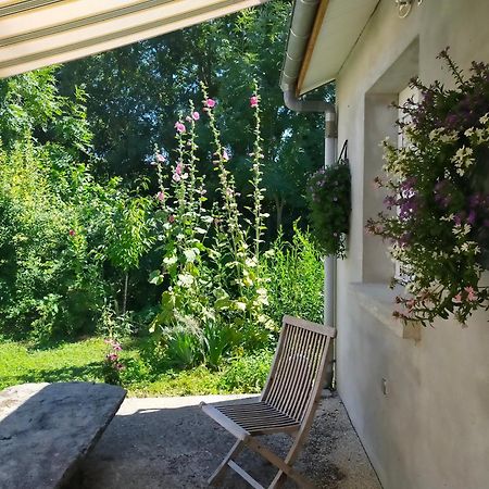 Apartamento Logis51 Ville-sur-Tourbe Exterior foto